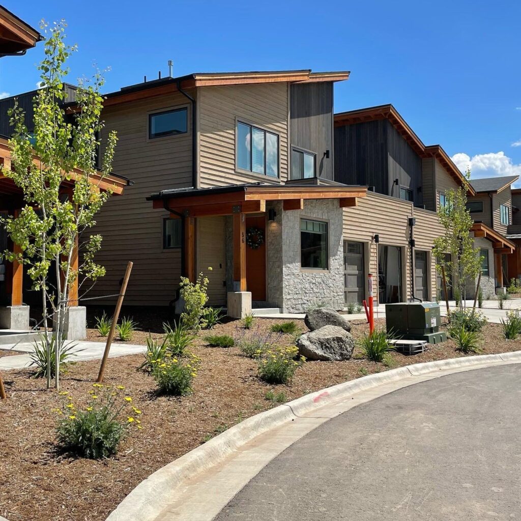 7FD34CFA-F3A4-402E-943D-6241E55244A8