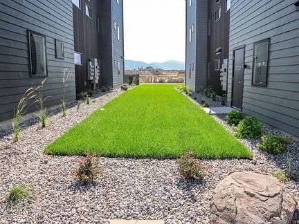 89F8549B-D5A7-49B7-989F-9810C3B05BBC